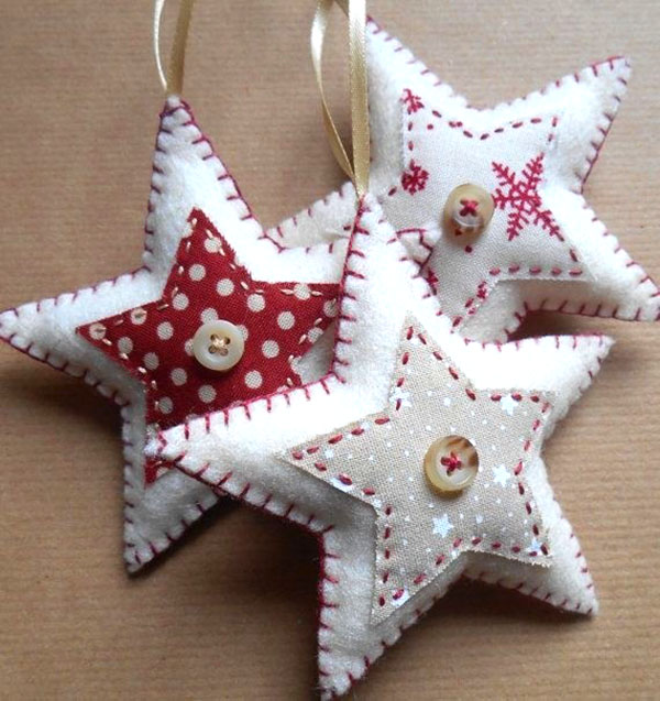 bir Noel ağacı için dekore edilmiş yıldızlar