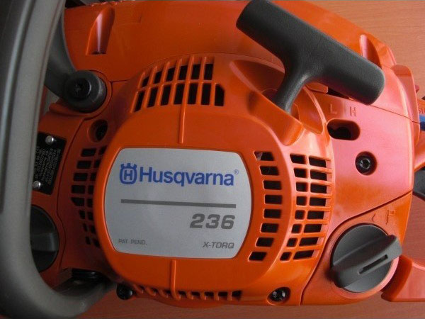 Chainsaw Husqvarna 236