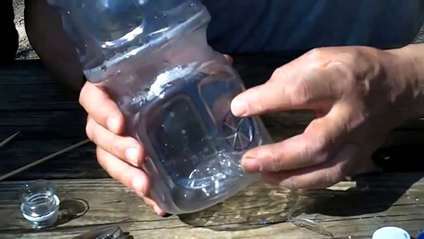 flessen maken van een plastic fles
