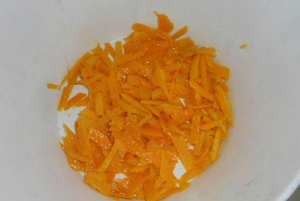 portakal kabuğu soymak