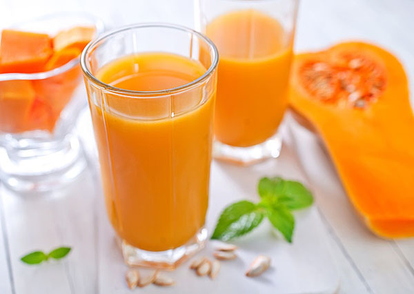 เครื่องดื่มเพื่อสุขภาพสีส้ม