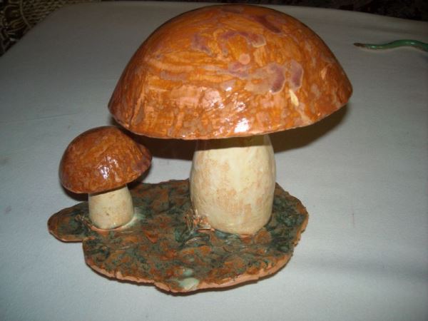 Afgewerkt beeldje van paddenstoel