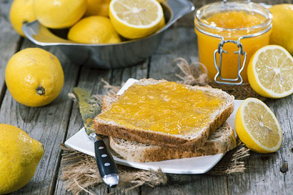 uporabna sončna marmelada iz limone