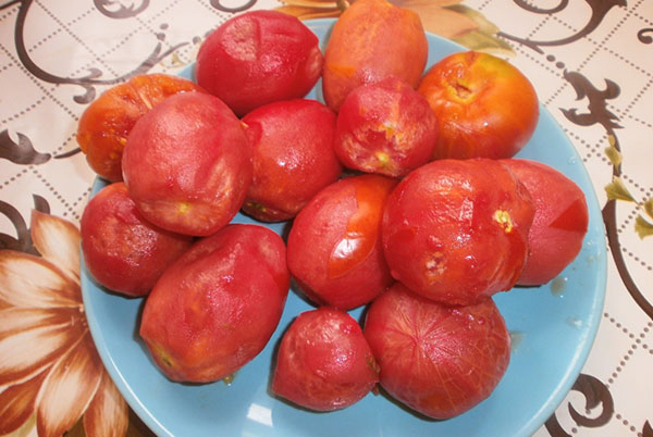 oguljene rajčice
