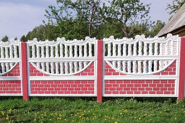 vackert och slitstarkt staket
