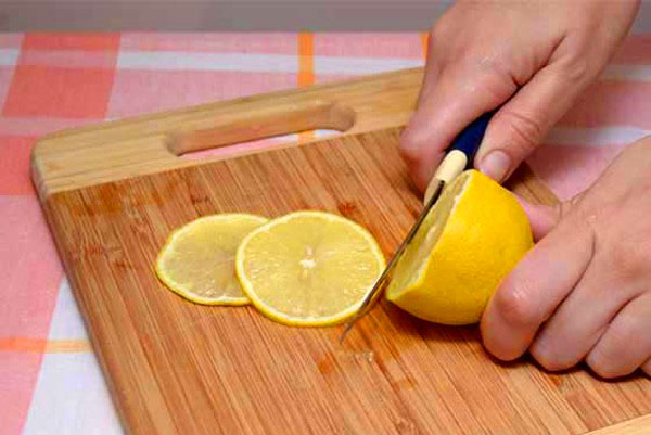 citroen snijdt botten weg
