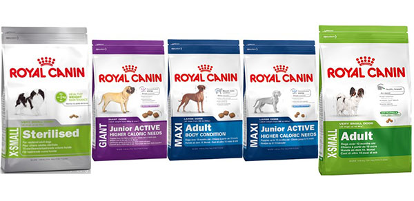 sortiment av feeds royal dog för hundar