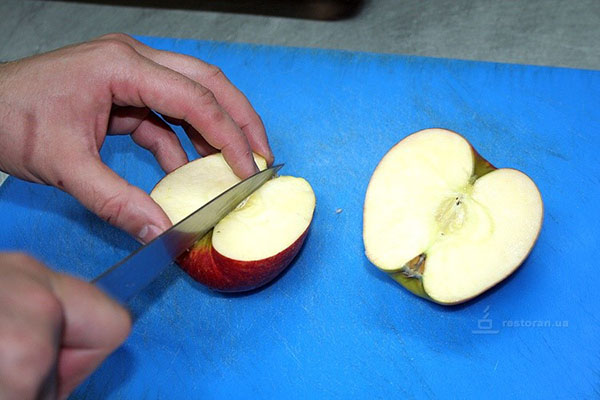 supjaustyti obuolius