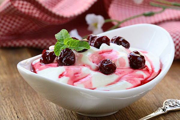 dessert med körsbär