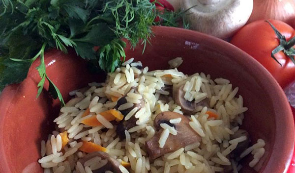 riž z gobami po klasičnem receptu