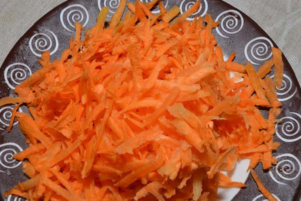 frecați morcovii