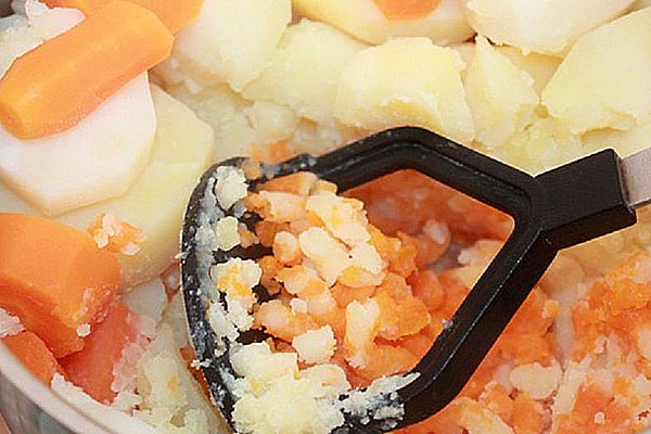 切土豆和胡萝卜
