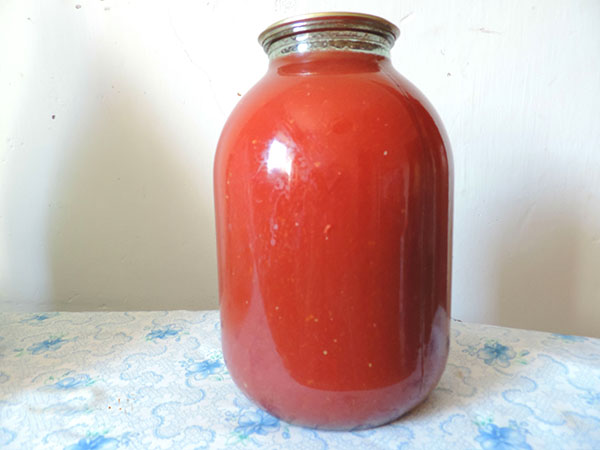 juice från en tomat för vintern