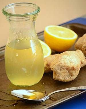 Teh halia dengan lemon dan madu
