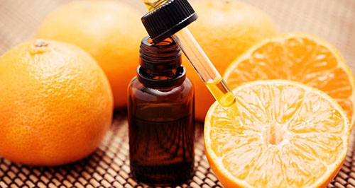 Pentru a normaliza somnul, utilizați ulei esențial de mandarină