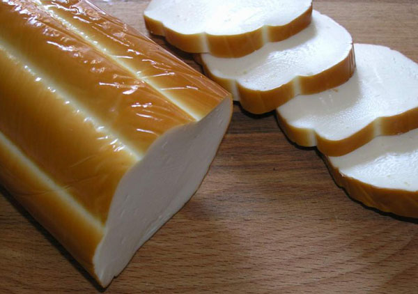 klobása údený syr