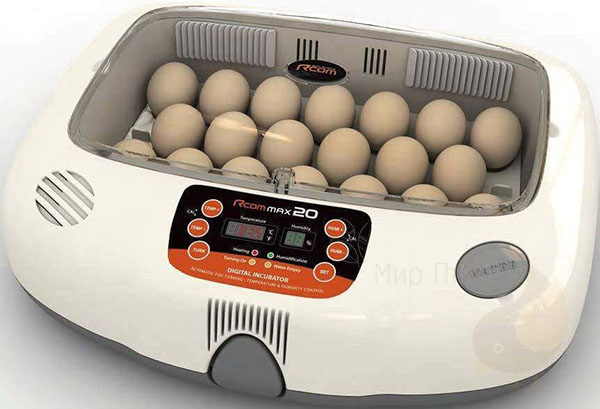 Inkubatorius su automatiniu kiaušinių sukimu