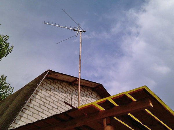 pemasangan antena