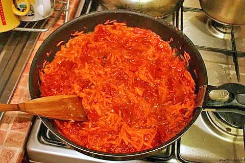 Sayuran rebus dengan tomato