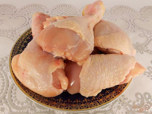 högg kyckling i portioner