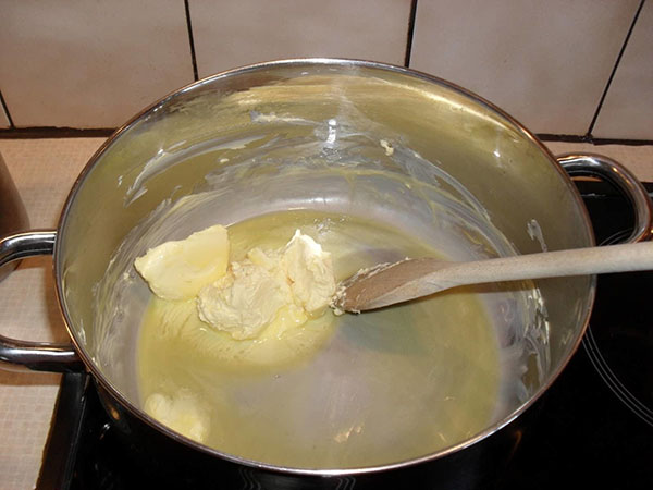 ištirpinkite margariną